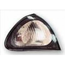 TYC - DEPO TOYOTA AVENSIS- 98/00 ÖN SİNYAL SAĞ KENARI SİYAH ÇERÇEVELİ